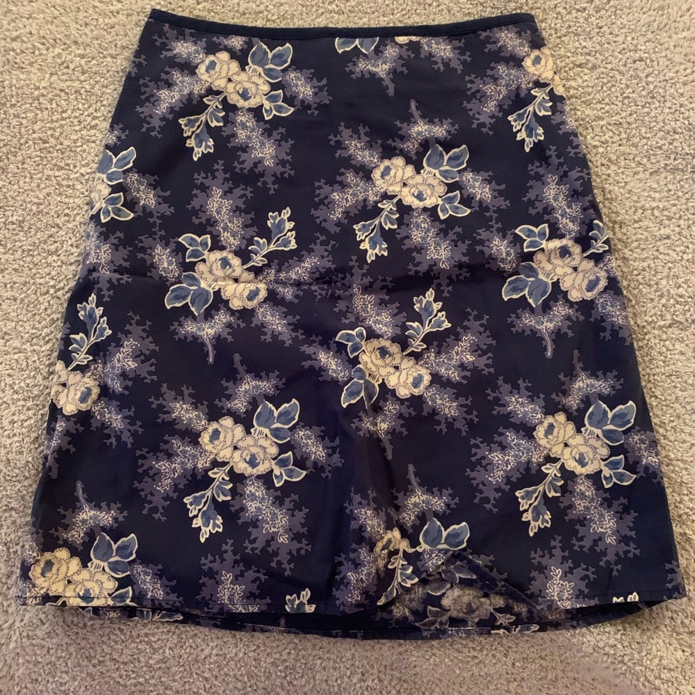 xs vintage floral skirt
